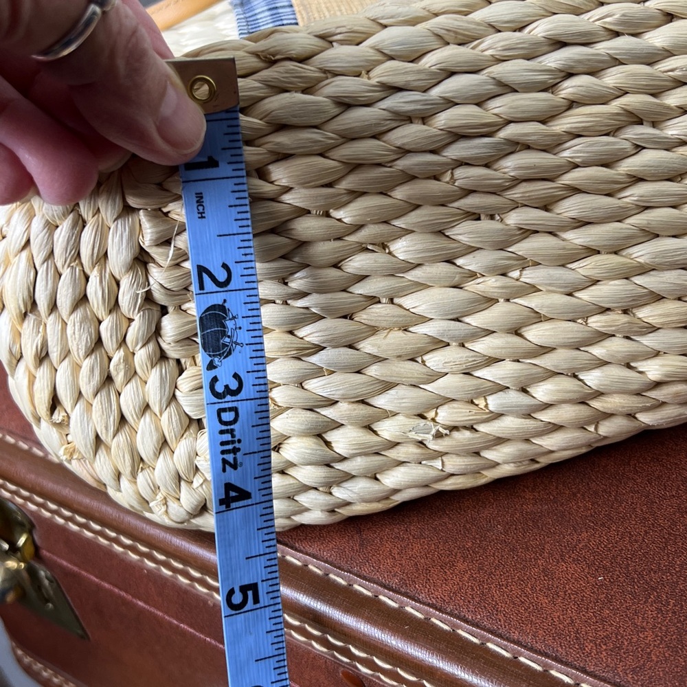 - Breckinridge Wicker Purse - Picture 12 of 12